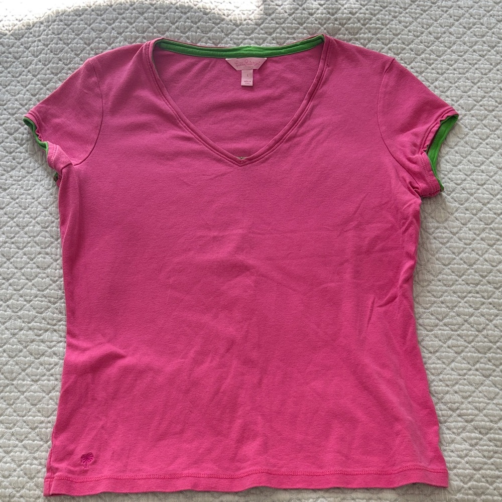 Lilly Pulitzer Bright Pink V‑Neck Short Sleeve Tee with Green Trim